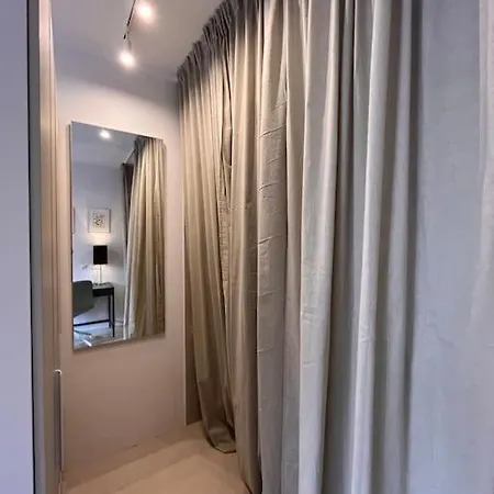 Apartment Quiet And Sunny In Absolut Center *